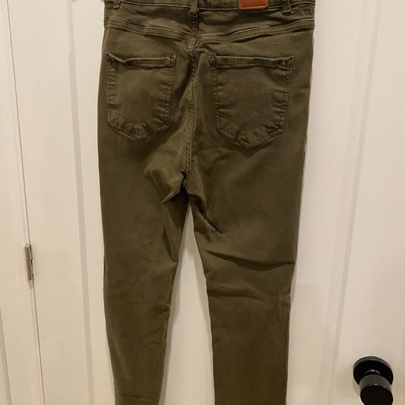 Zara skinny army green jean - size 40 - Picture 4 of 6